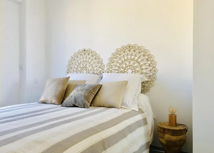 T3 Front De Dernier Etage Vue Petit Havre De Paix Pour Vos Emplacement Unique Vue Panoramique A 180 Degres Pour Ce T3 En Face De La Front De Vue Sur Les Iles 5 Et Dernier Etage Avec Ascenseur * Le Lavandou