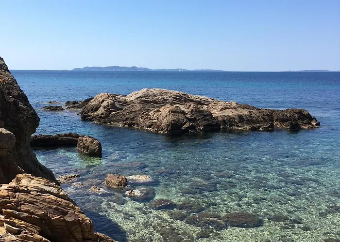 T3 Front De Dernier Etage Vue Petit Havre De Paix Pour Vos Emplacement Unique Vue Panoramique A 180 Degres Pour Ce T3 En Face De La Front De Vue Sur Les Iles 5 Et Dernier Etage Avec Ascenseur *